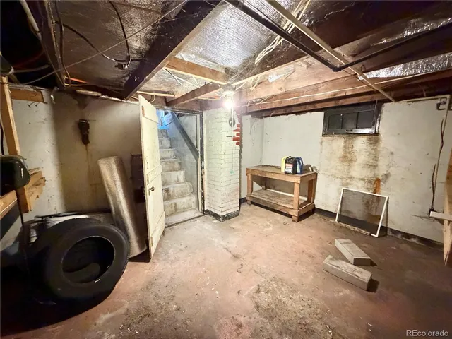 $1,195 | 225 West Nassau Avenue, Englewood, CO 80110