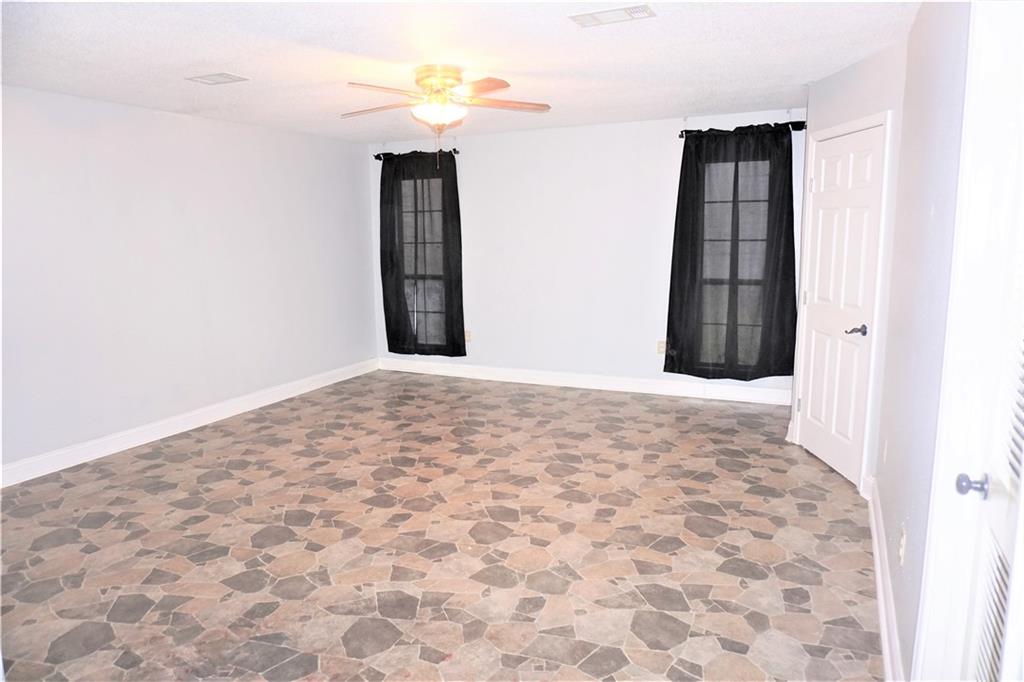 32077 Oneal Drive Springfield, LA 70462 - Photo 8 of 18 Gallery Image 8