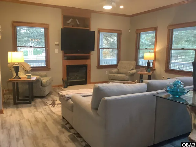 $675,000 | 573 Live Oak Court, Corolla, NC 27927