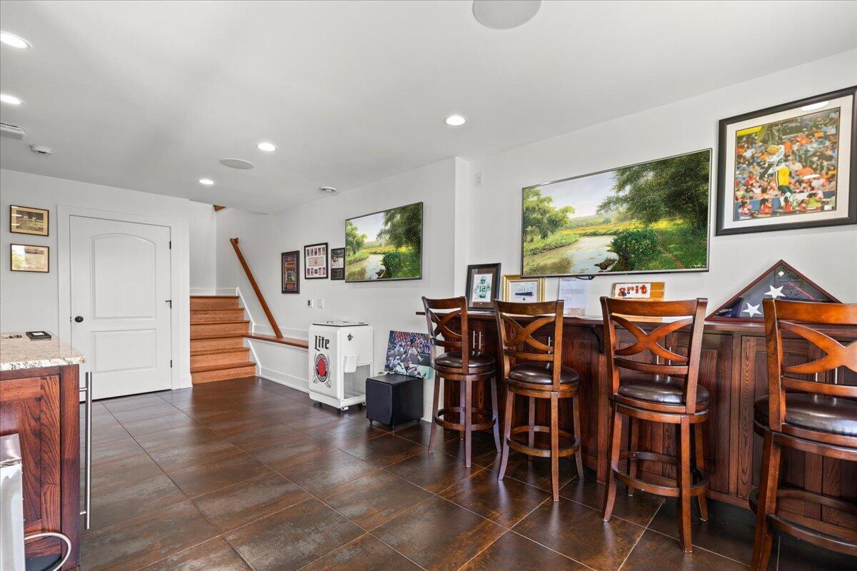 4763 Fontana Beach Road, Unit 4762 Polk, WI 53086 - Photo 51 of 100 Lower Level - Custom Built In