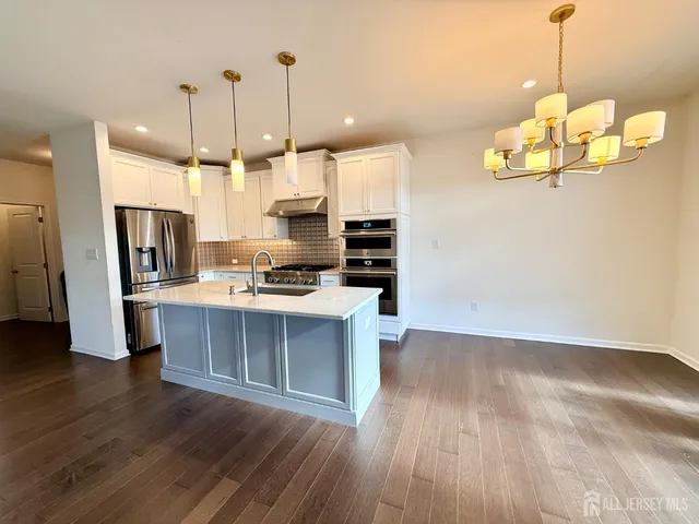 $4,200 | 5 Wisteria Court, Monroe Township, NJ 08831