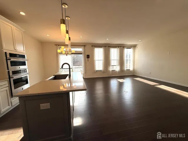 $4,200 | 5 Wisteria Court, Monroe Township, NJ 08831