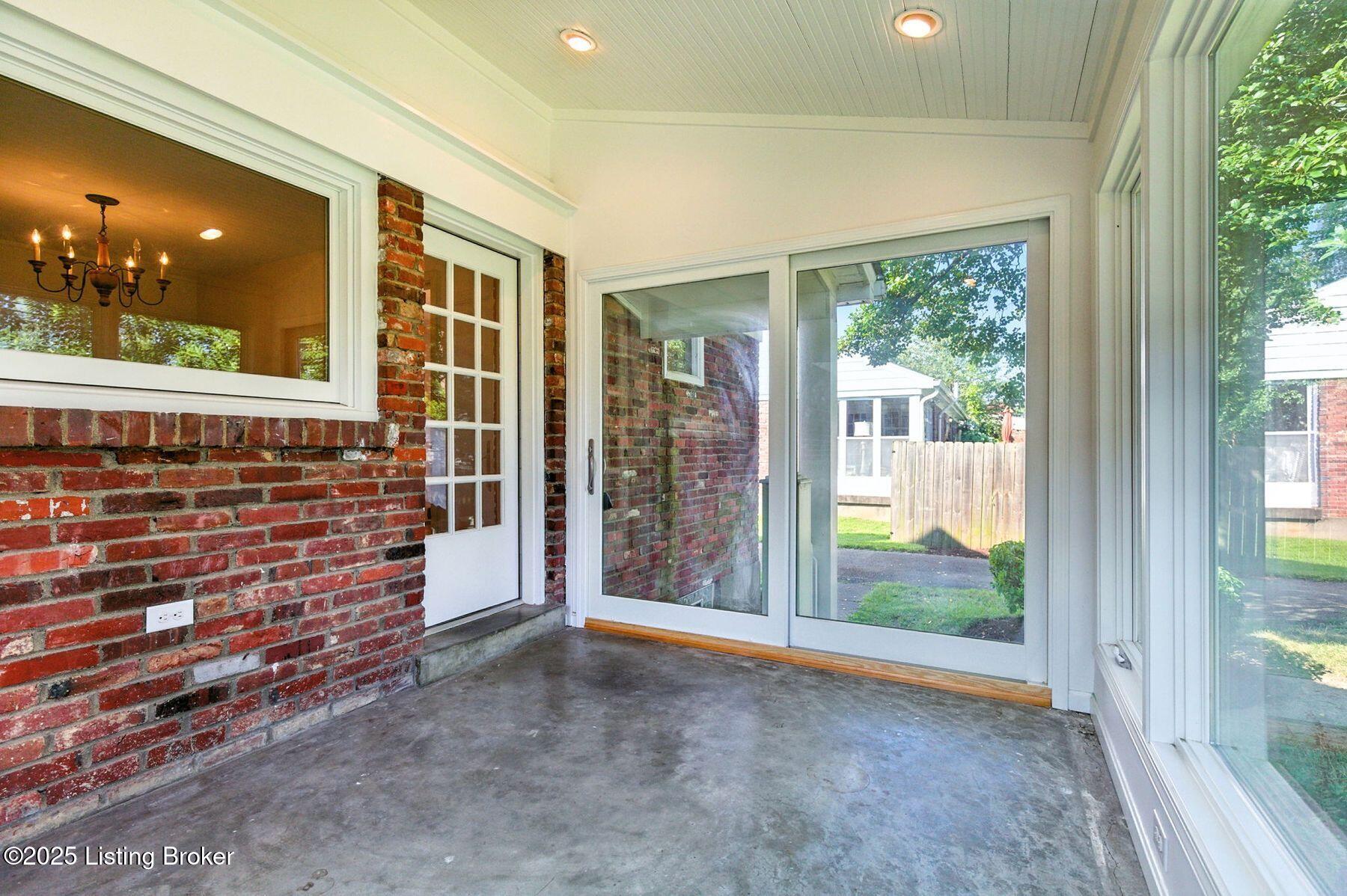 4622 Beaver Road Louisville, KY 40207 - Photo 31 of 63 photo_online_030