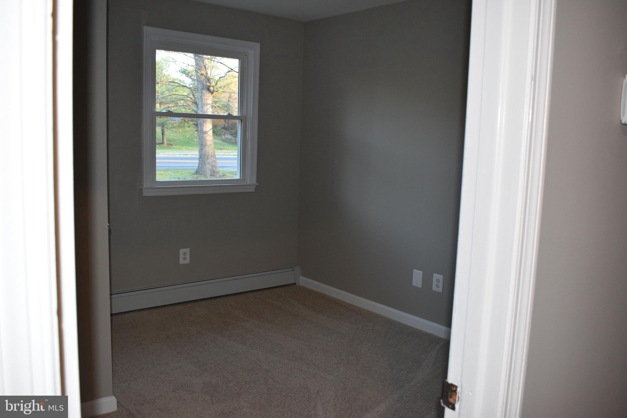 1401 Cape St Claire Road Annapolis, MD 21409 - Photo 15 of 26