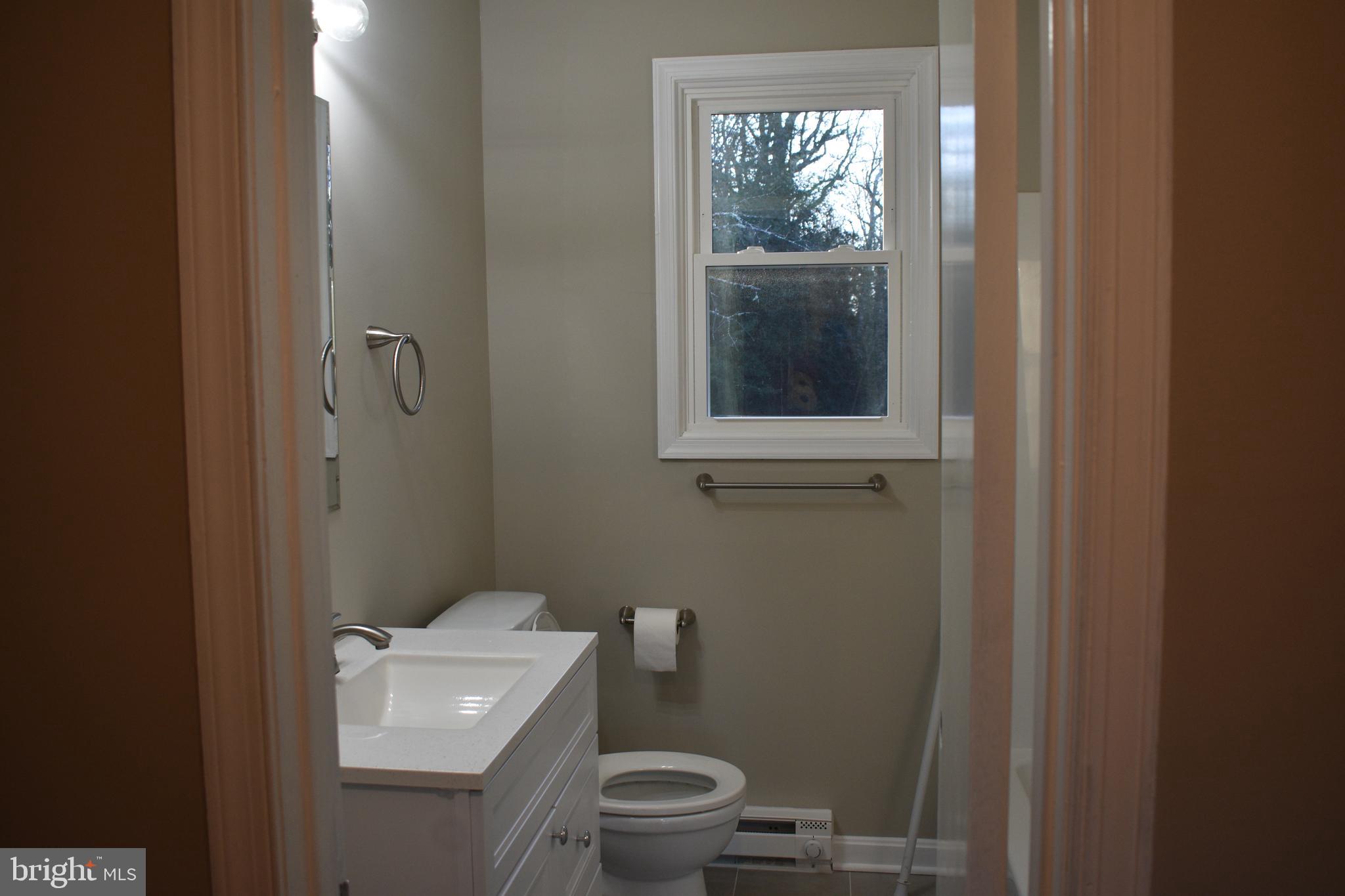 1401 Cape St Claire Road Annapolis, MD 21409 - Photo 17 of 26