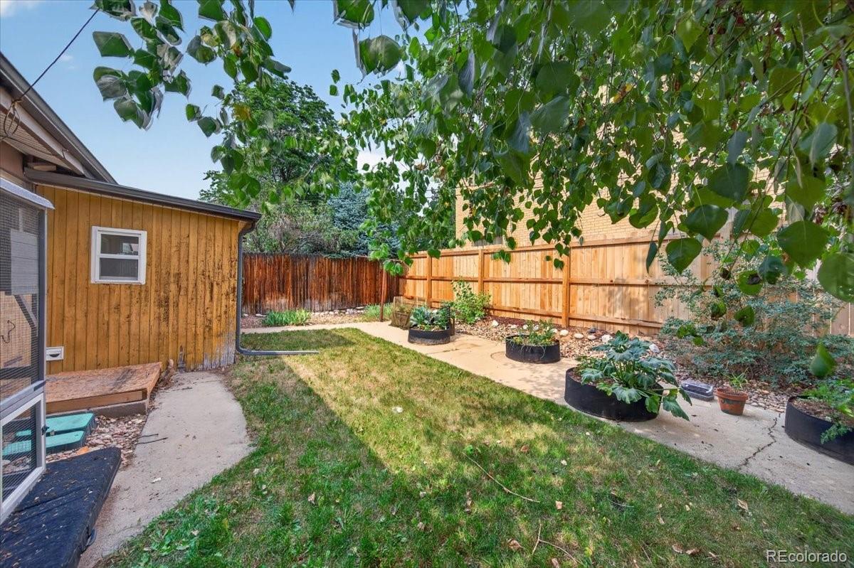 9030 Elm Court Denver, CO 80260 - Photo 33 of 50