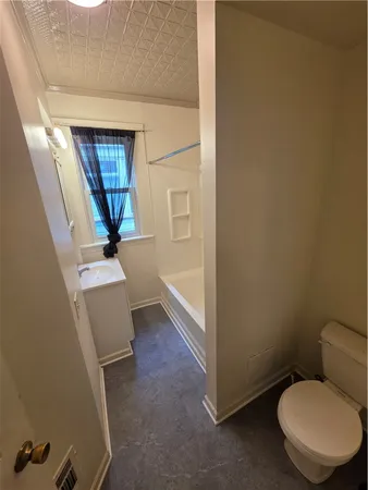 $1,250 | 30 Hickory Street, Rochester, NY 14620