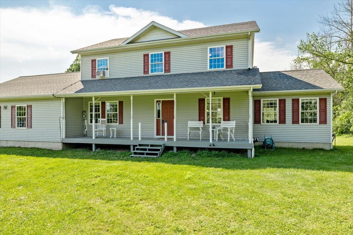 1423 Brigham Road St. Albans Town, VT 05478 - Photo 1 of 48