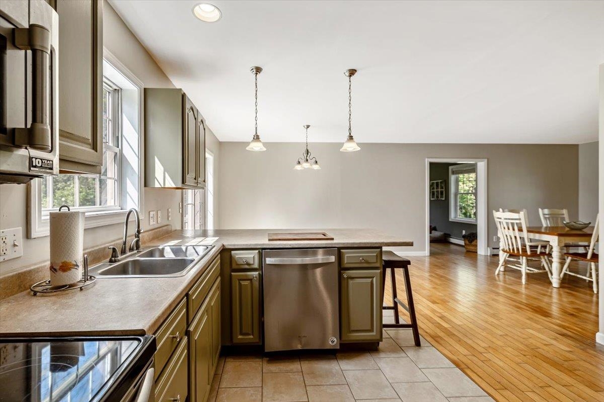 1423 Brigham Road St. Albans Town, VT 05478 - Photo 22 of 48