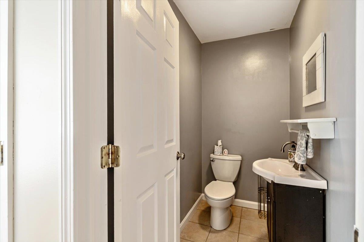 1423 Brigham Road St. Albans Town, VT 05478 - Photo 25 of 48