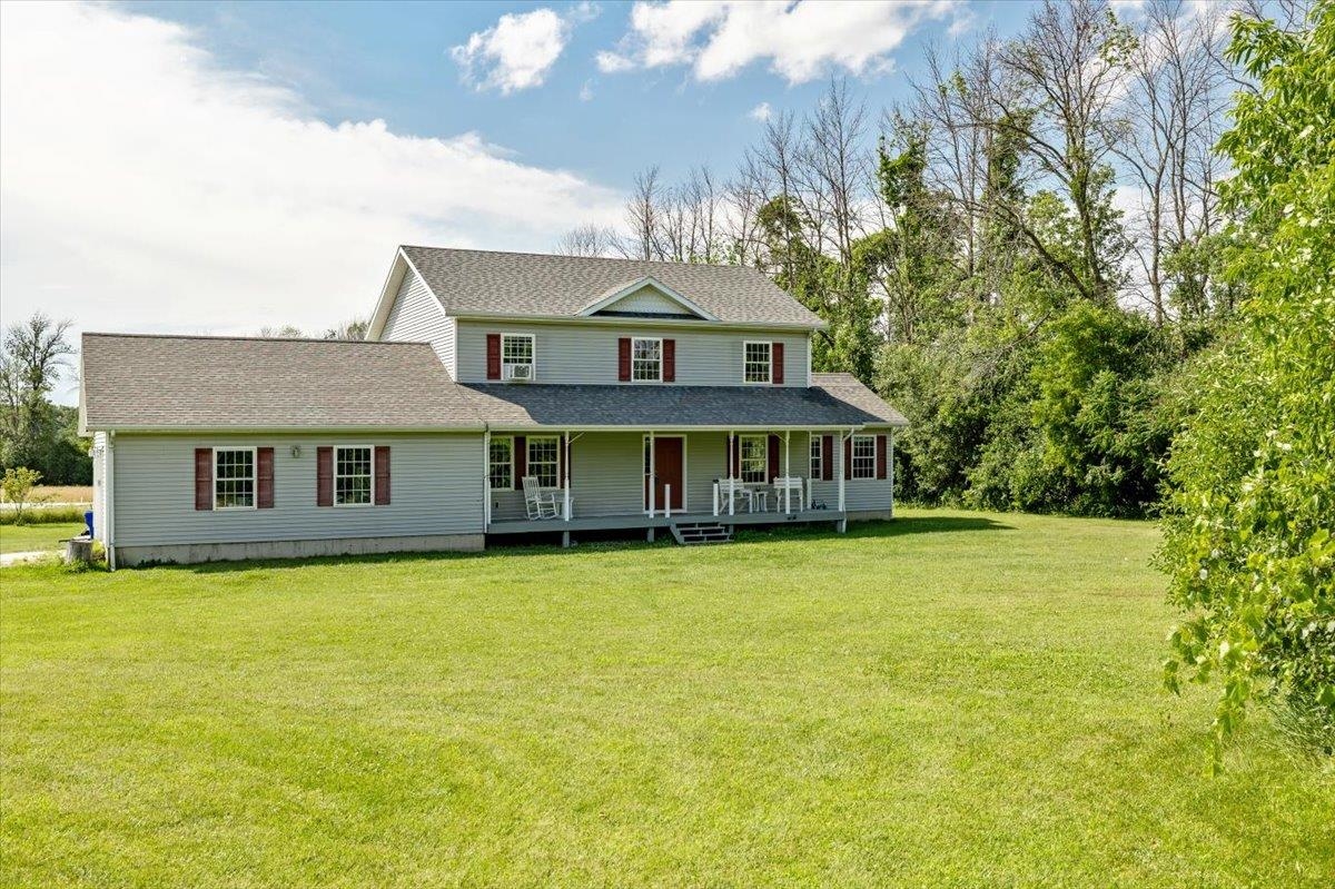 1423 Brigham Road St. Albans Town, VT 05478 - Photo 3 of 48