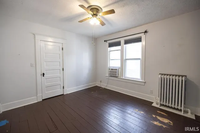 $204,900 | 616 East Charles Street, Muncie, IN 47305