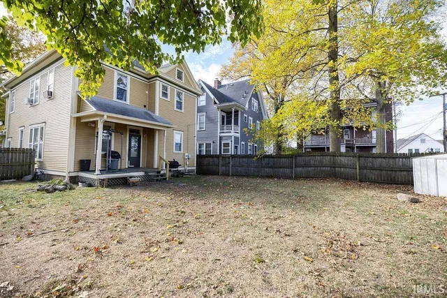 $204,900 | 616 East Charles Street, Muncie, IN 47305