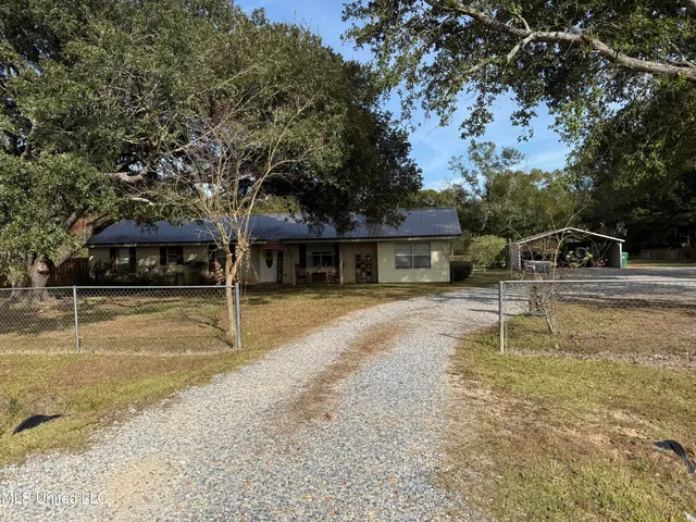 $699,900 | 21480 Highway 603, Kiln, MS 39556