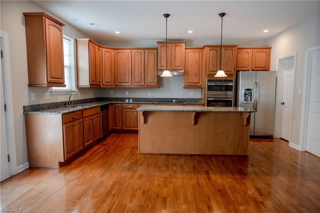 3092 Sycamore Point Trail High Point, NC 27265 - Photo 4 of 30 Gallery Image 4