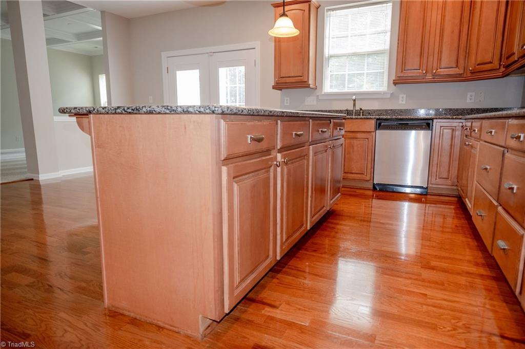 3092 Sycamore Point Trail High Point, NC 27265 - Photo 5 of 30 Gallery Image 5