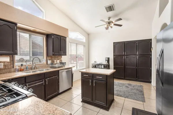 $460,000 | 3432 Rosburg Street, Sierra Vista, AZ 85650