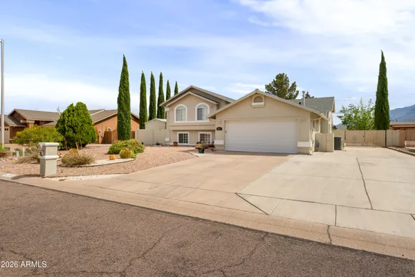 $460,000 | 3432 Rosburg Street, Sierra Vista, AZ 85650