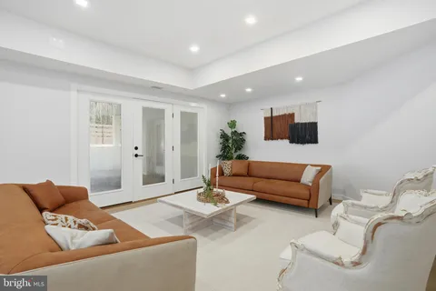 $5,295,000 | 1124 Savile Lane, McLean, VA 22101