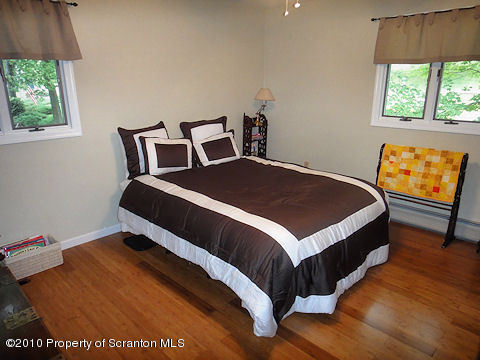 210 Willow Road Dalton, PA 18414 - Photo 15 of 33 Gallery Image 15