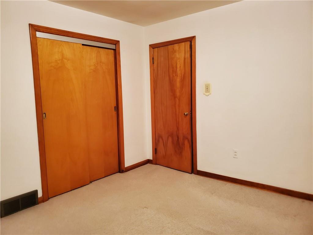 108 Germaine Road Butler, PA 16001 - Photo 5 of 25