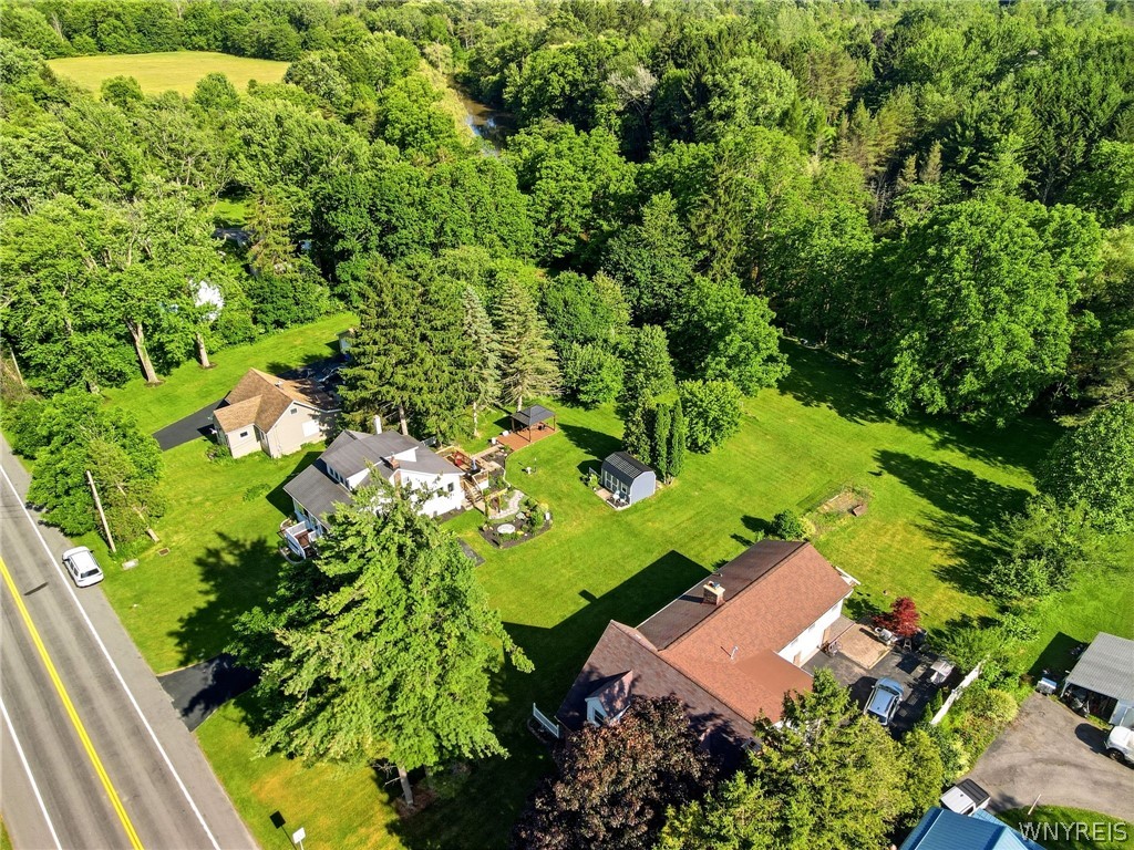 5886 Tonawanda Creek Road Pendleton, NY 14094 - Photo 47 of 49
