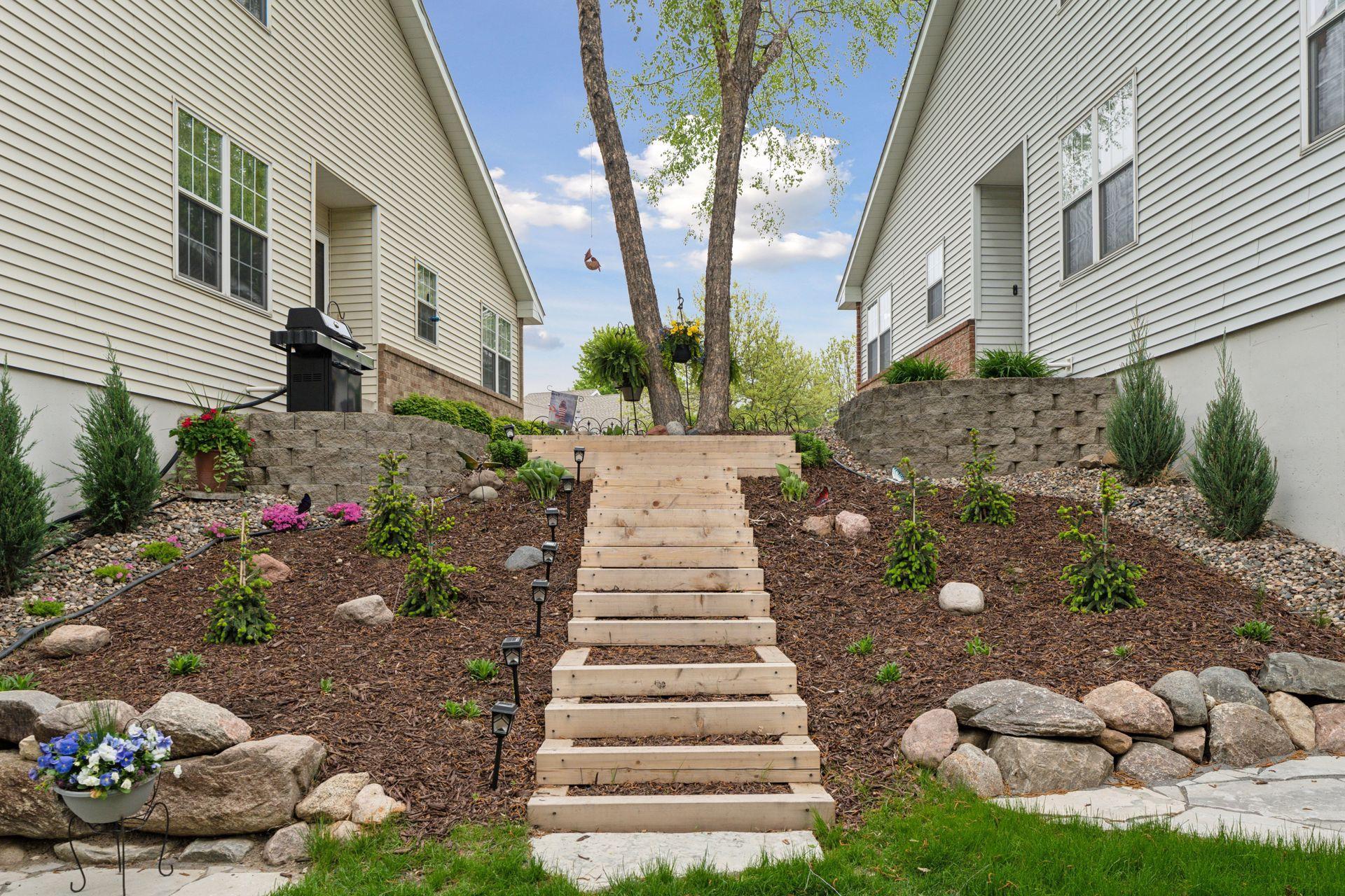 7978 Autumn Ridge Way Chanhassen, MN 55317 - Photo 4 of 70 Gallery Image 4