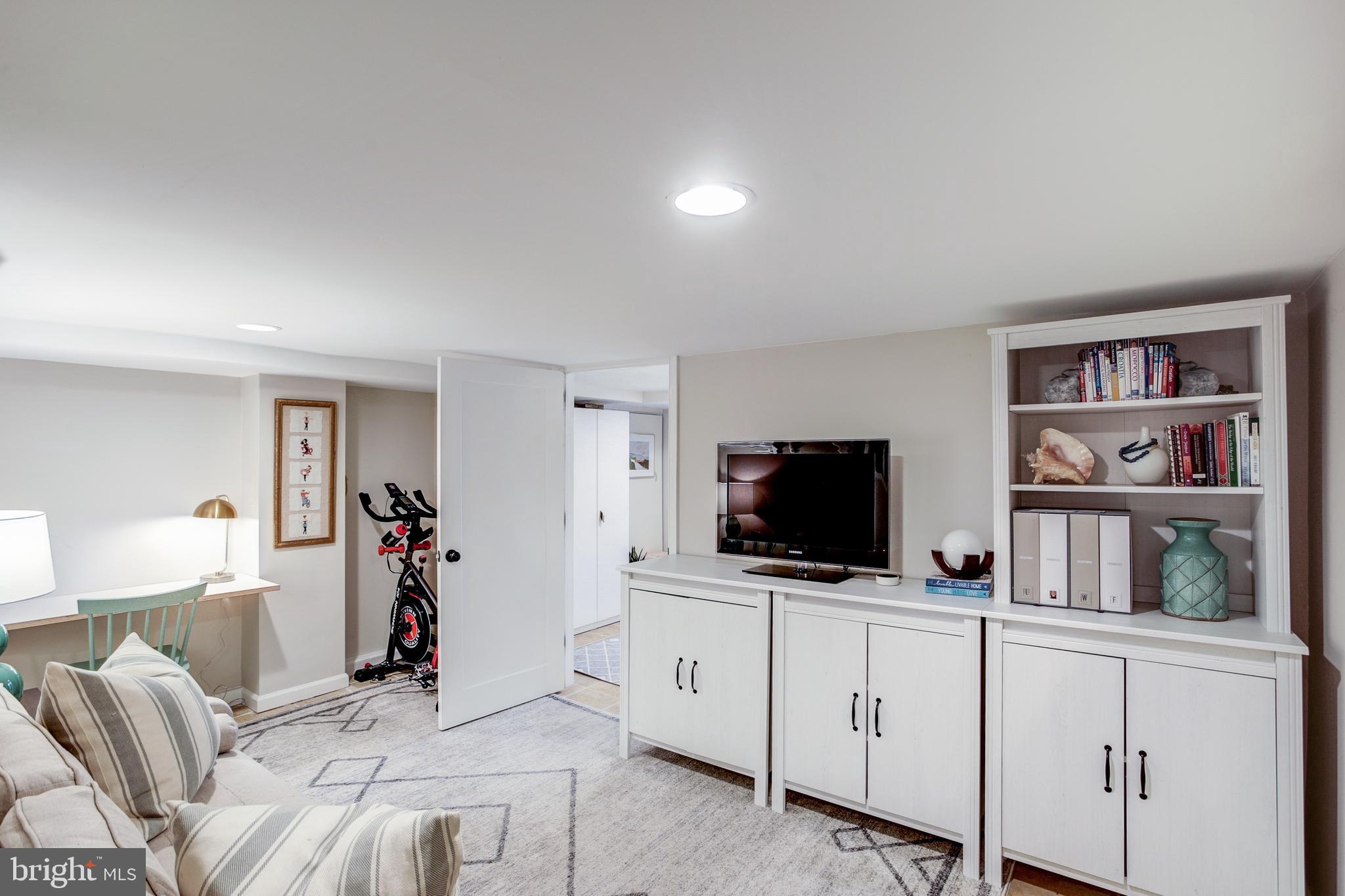 1241 E Street Northeast Washington, DC 20002 - Photo 33 of 49