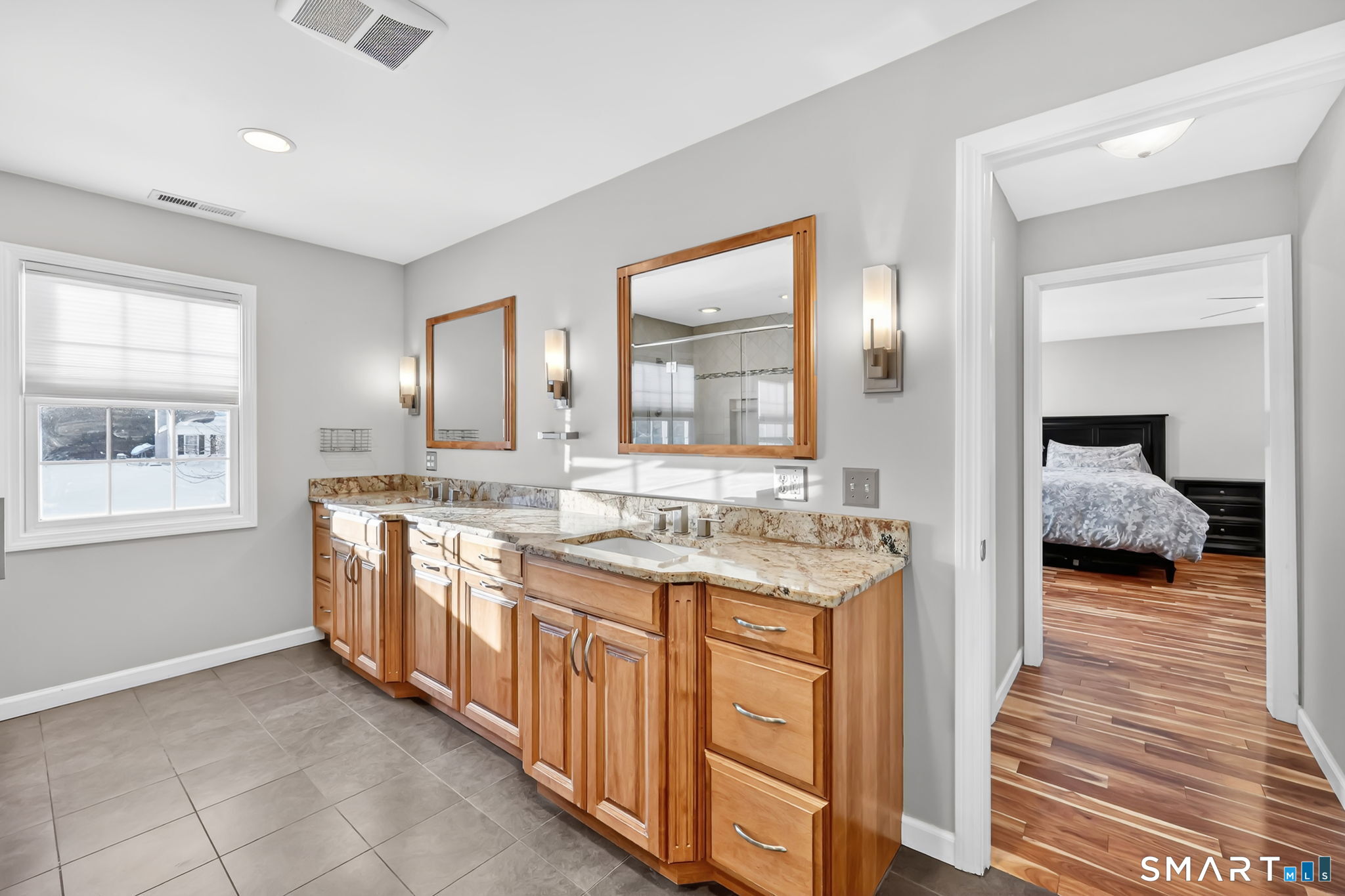 136 Gilbert Lane South Windsor, CT 06074 - Photo 24 of 40