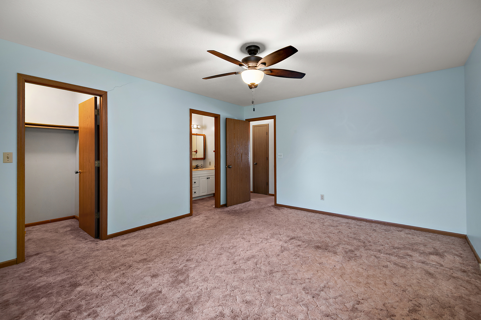 704 East Ash Street Watseka, IL 60970 - Photo 11 of 22