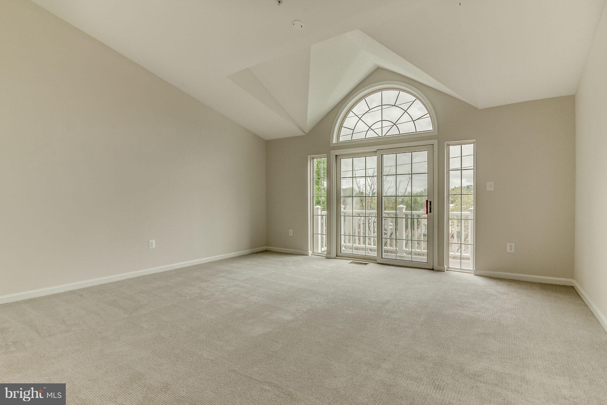 3092 South Glebe Road Arlington, VA 22206 - Photo 11 of 30 Bedroom (Master)