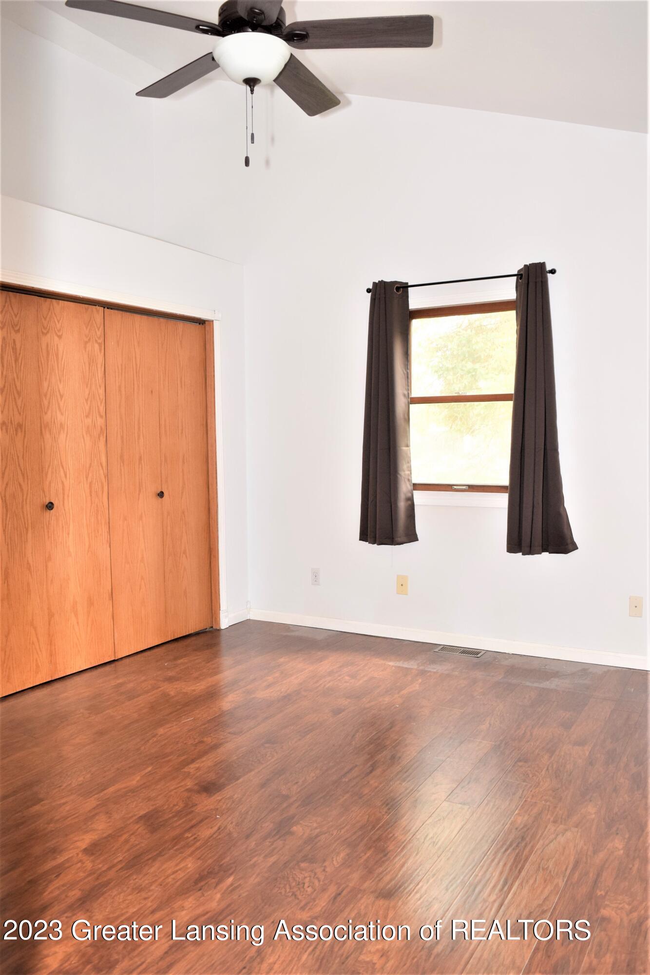 9129 Riverside Drive Grand Ledge, MI 48837 - Photo 26 of 55 DSC_0056
