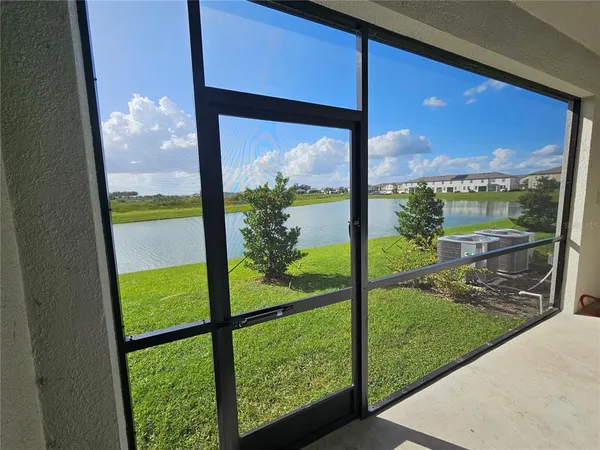 $2,000 | 10173 Honey Hammock Way, San Antonio, FL 33576