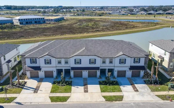 $2,000 | 10173 Honey Hammock Way, San Antonio, FL 33576