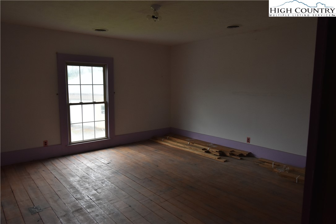 65 Green Gable Road Mouth Of Wilson, VA 24363 - Photo 19 of 30 Gallery Image 19