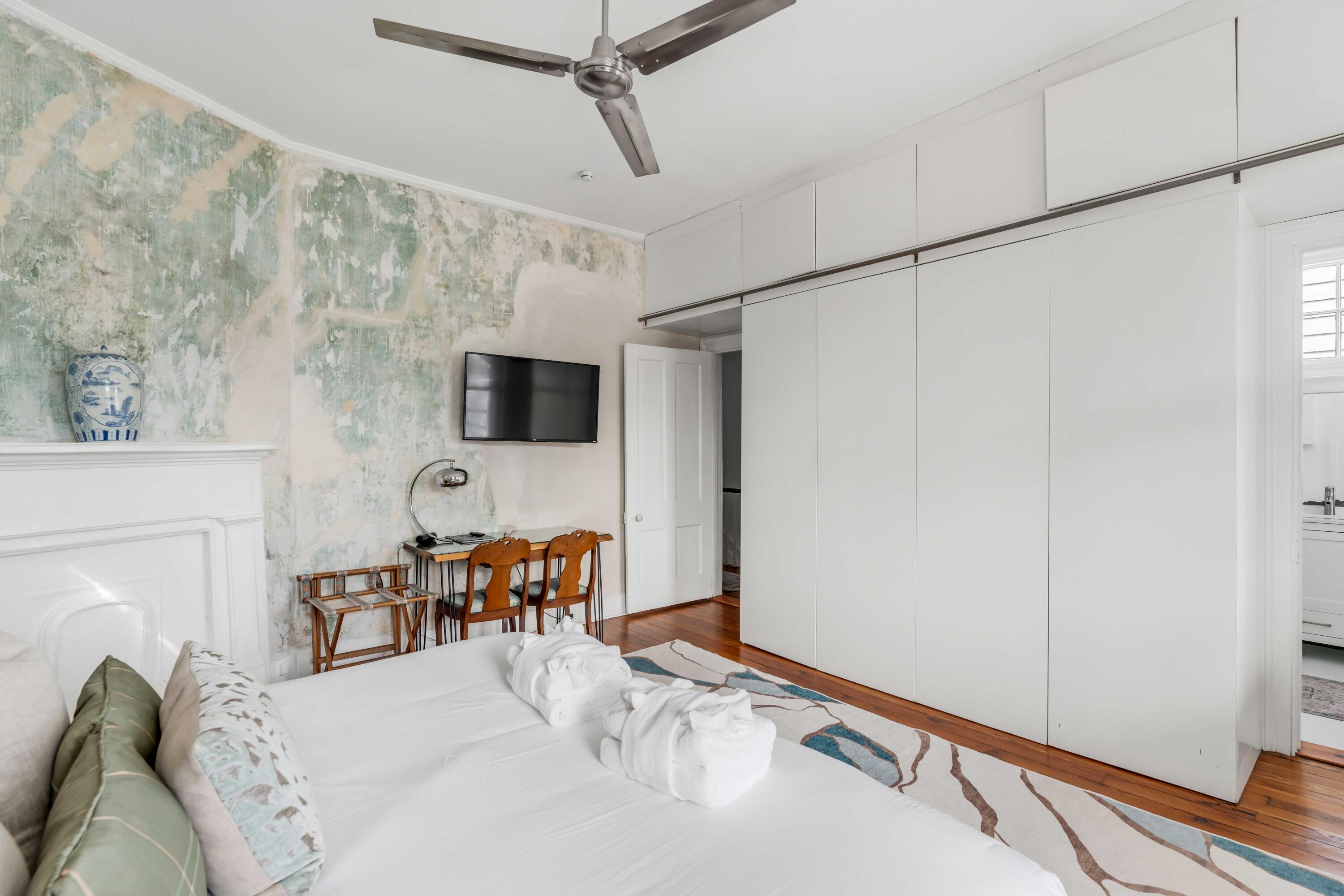 142 Spring Street Charleston, SC 29403 - Photo 26 of 54 DSC03950