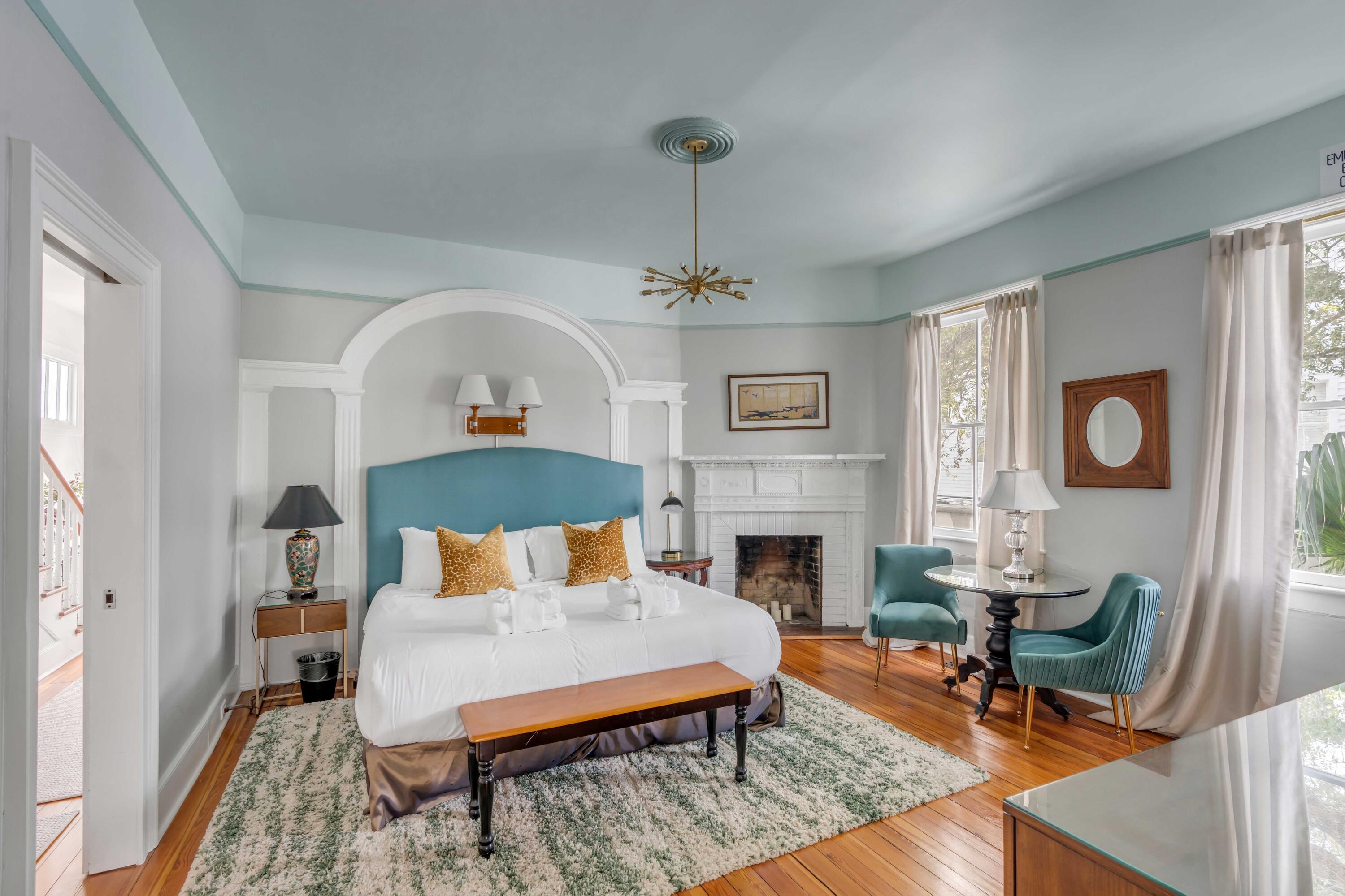 142 Spring Street Charleston, SC 29403 - Photo 39 of 54 DSC03880