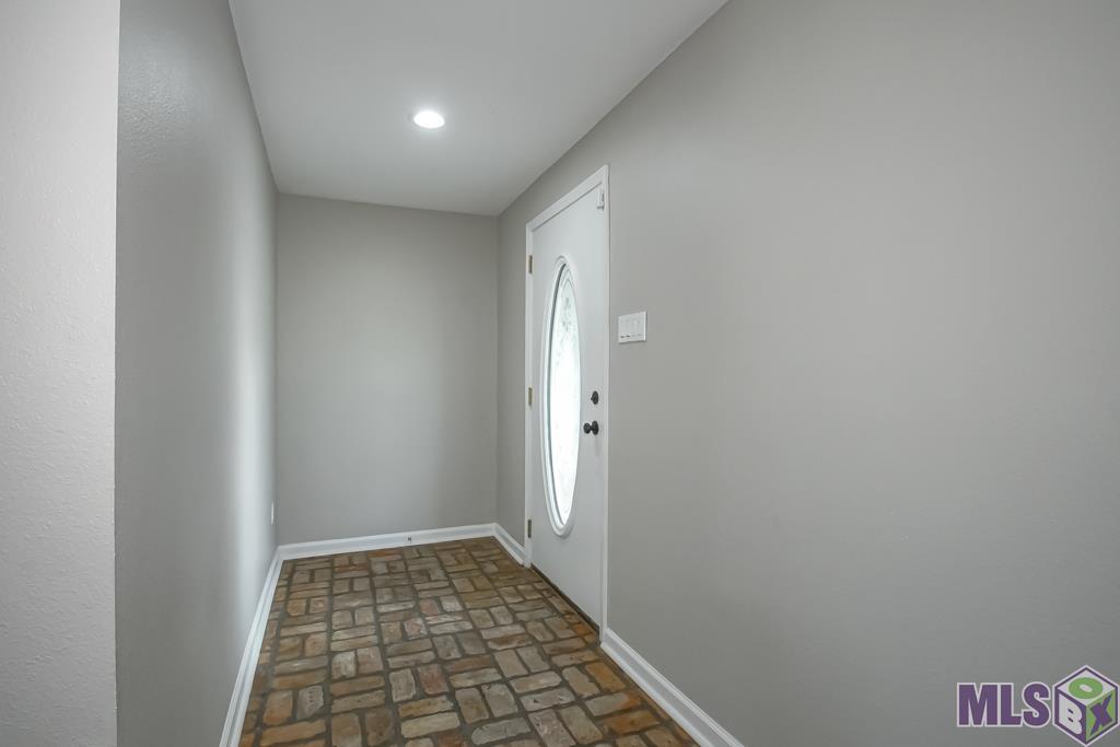 504 Walnut Street Laplace, LA 70068 - Photo 5 of 34