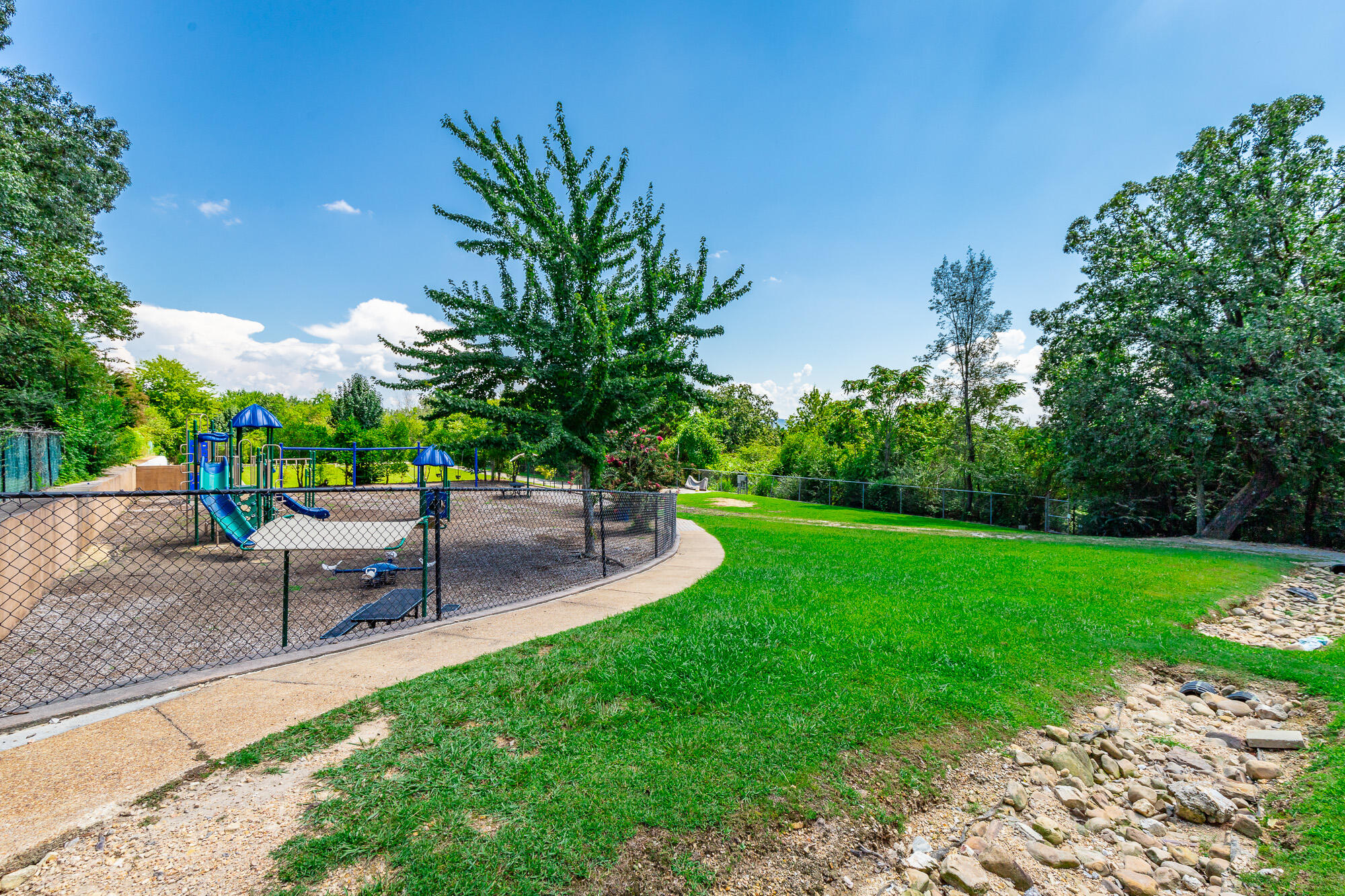 9208 Magic Mountain Drive Chattanooga, TN 37421 - Photo 66 of 87 9208 Magic Mountain Drive HD-137