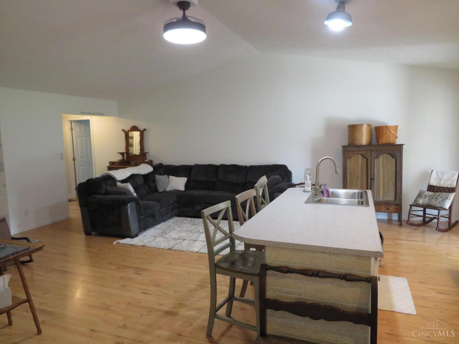8024 Hightop Road Hillsboro, OH 45133 - Photo 24 of 97