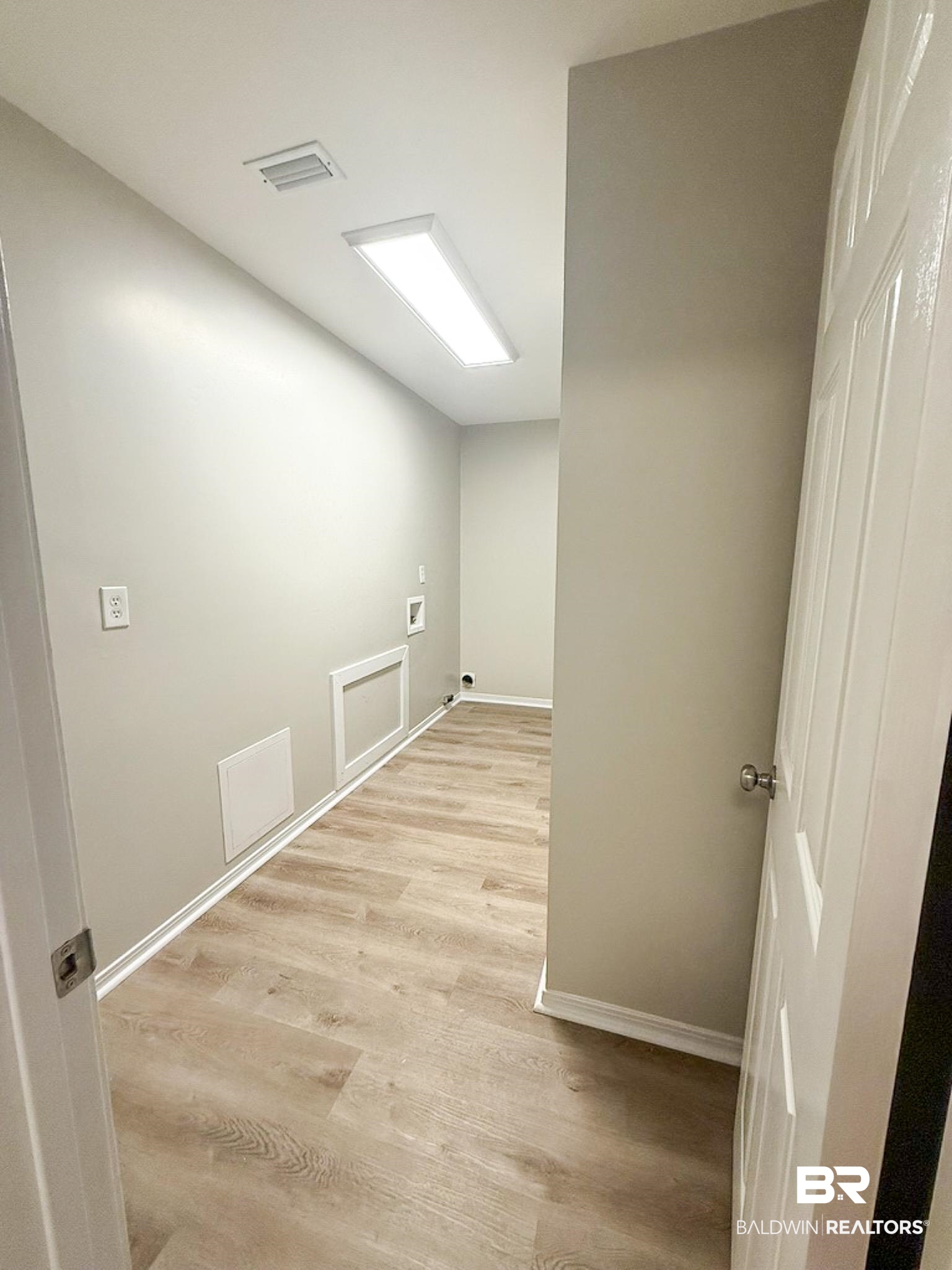 9950 Jamaica Road South Semmes, AL 36575 - Photo 10 of 26