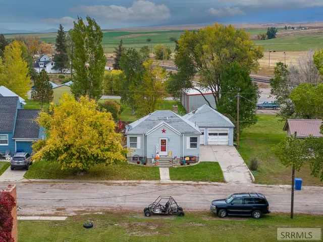 $250,000 | 90 South Railroad Avenue, Arimo, ID 83214