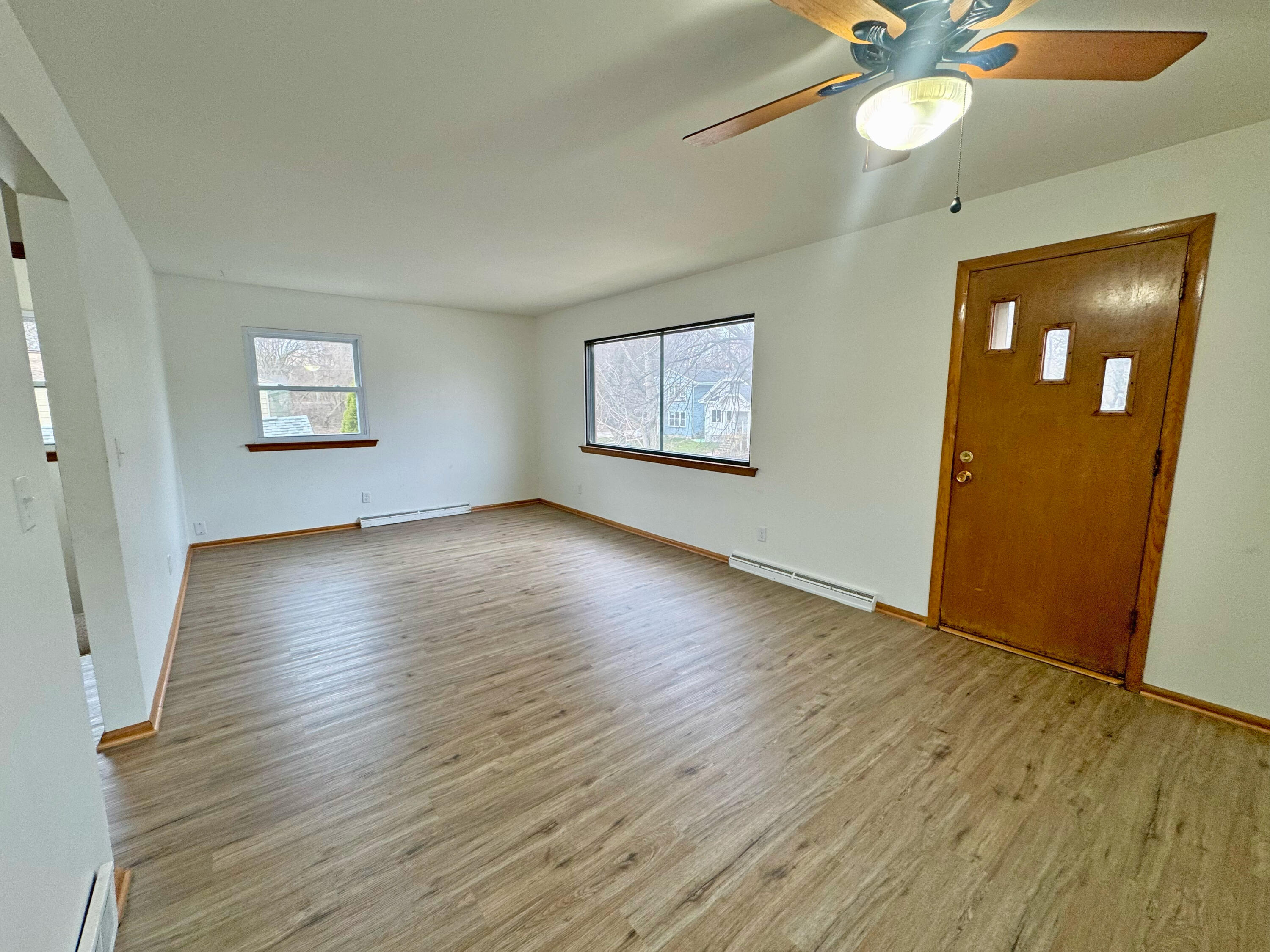 642 South 66th Street Milwaukee, WI 53214 - Photo 14 of 28 IMG_3487