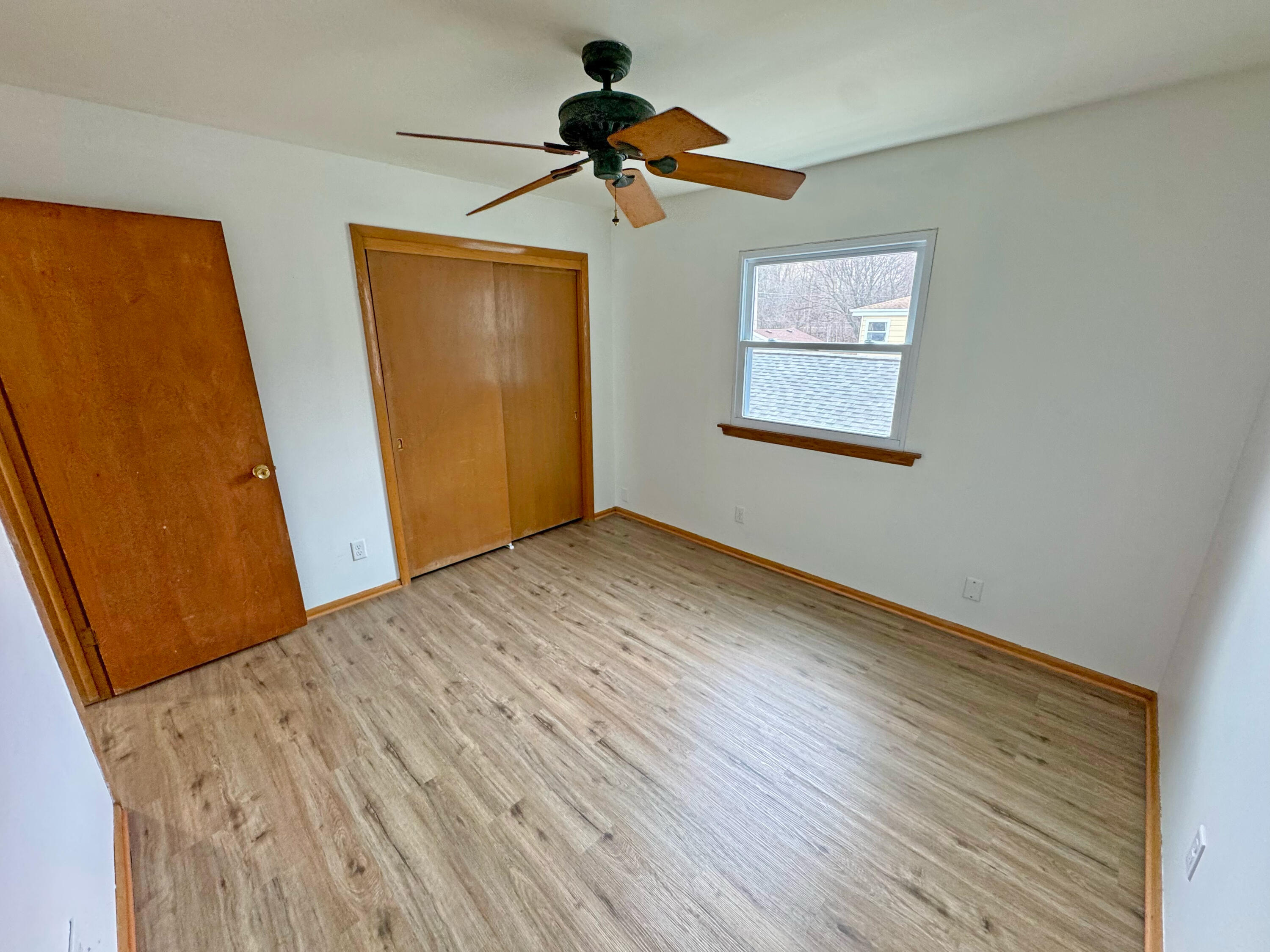 642 South 66th Street Milwaukee, WI 53214 - Photo 16 of 28 IMG_3494