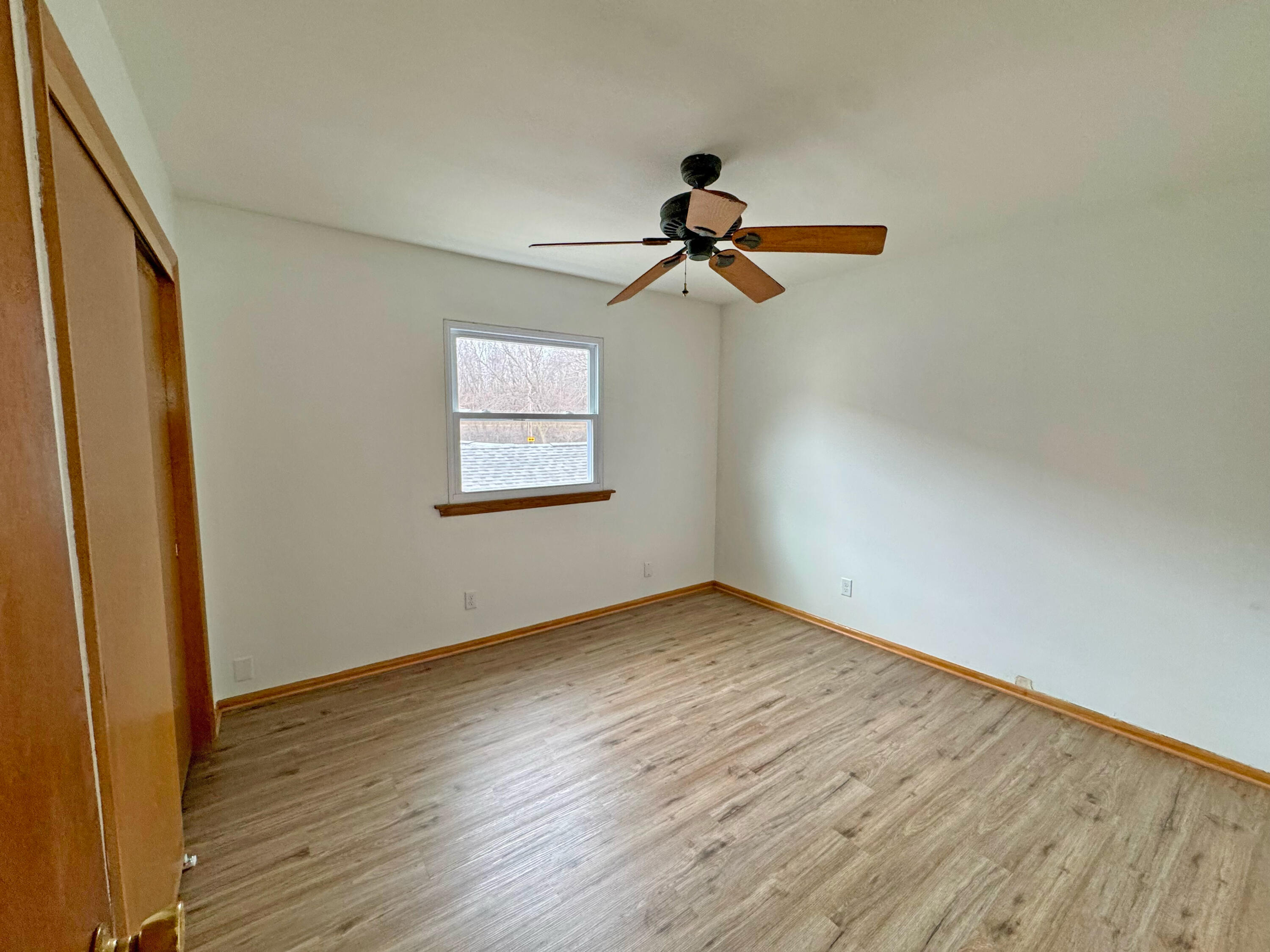 642 South 66th Street Milwaukee, WI 53214 - Photo 17 of 28 IMG_3495