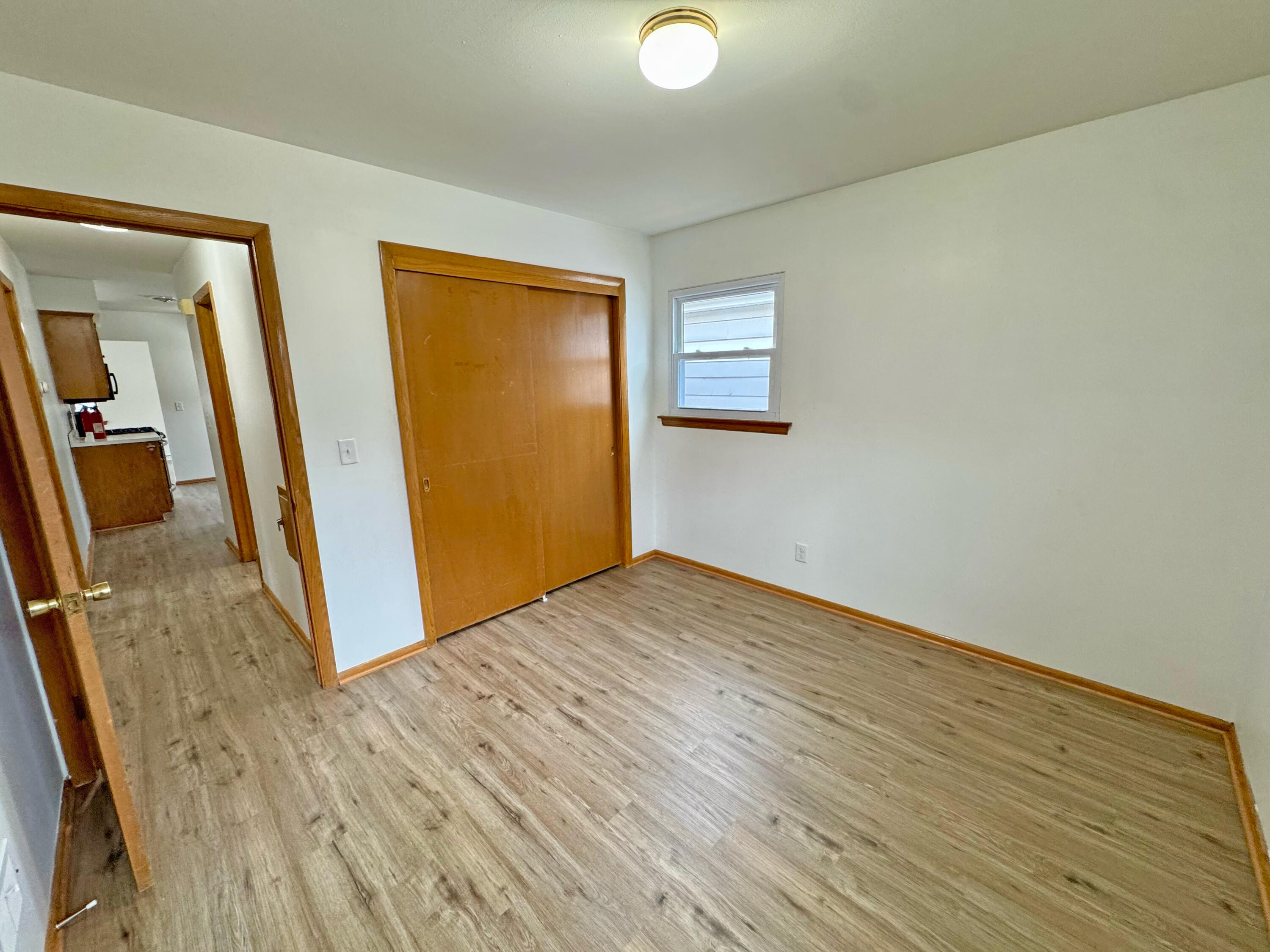 642 South 66th Street Milwaukee, WI 53214 - Photo 18 of 28 IMG_3496