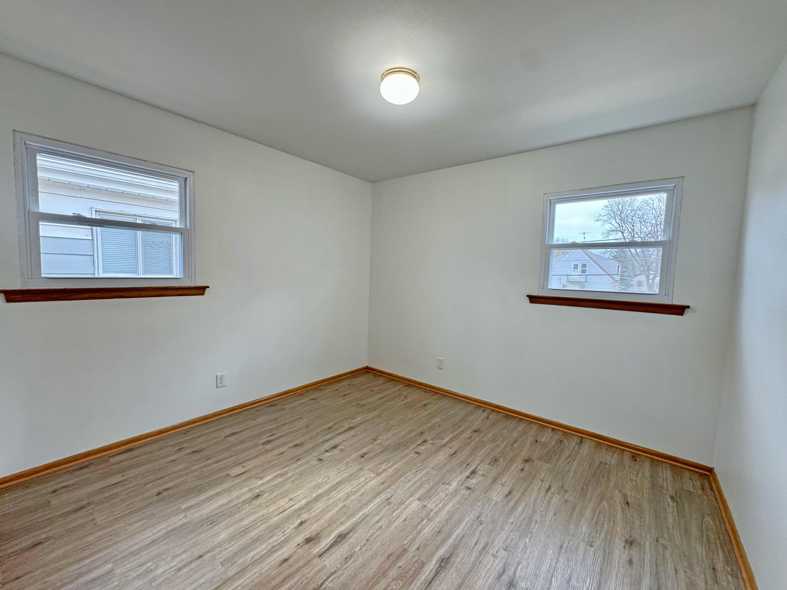 642 South 66th Street Milwaukee, WI 53214 - Photo 19 of 28 IMG_3497