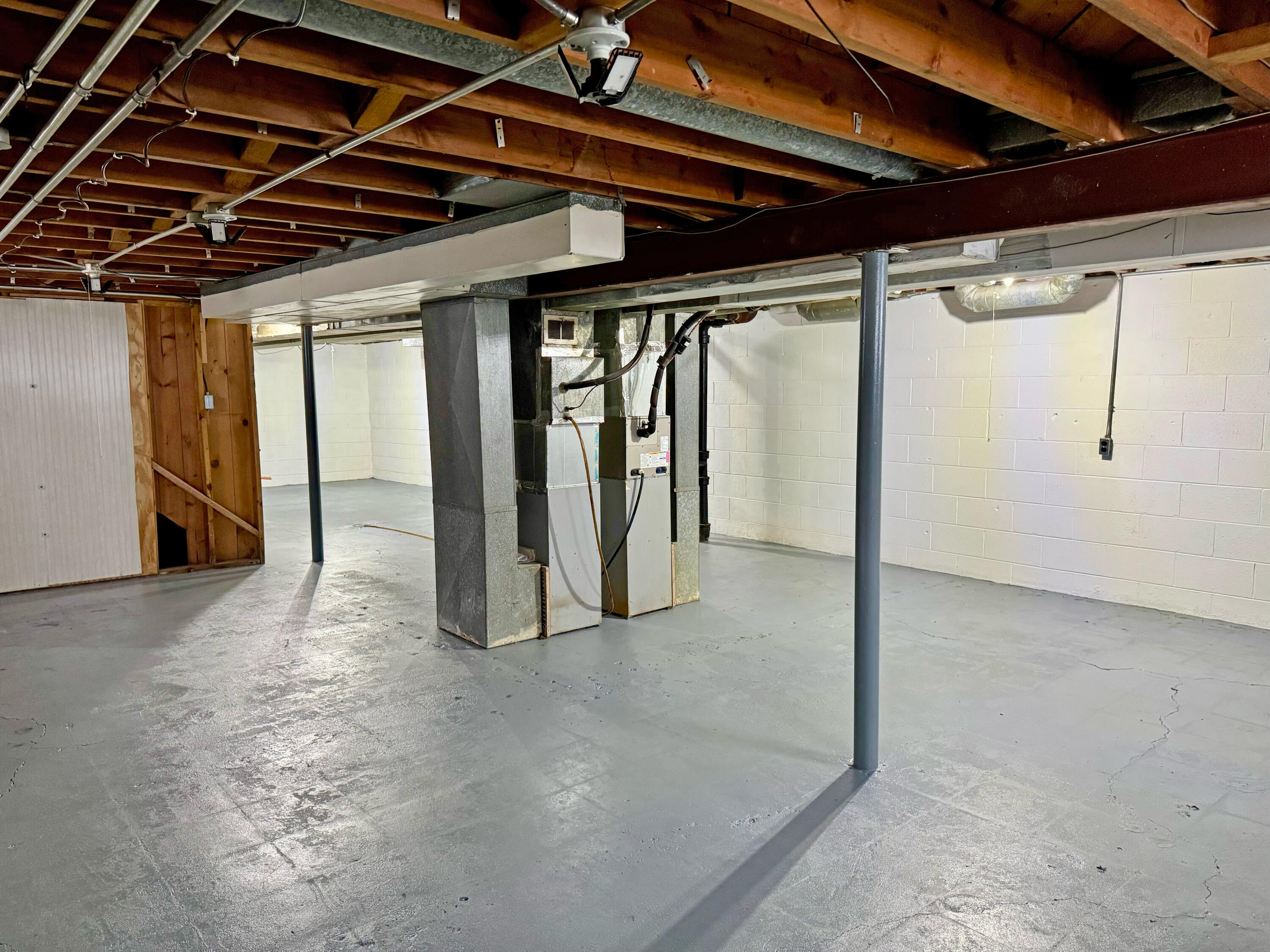 642 South 66th Street Milwaukee, WI 53214 - Photo 24 of 28 IMG_3483