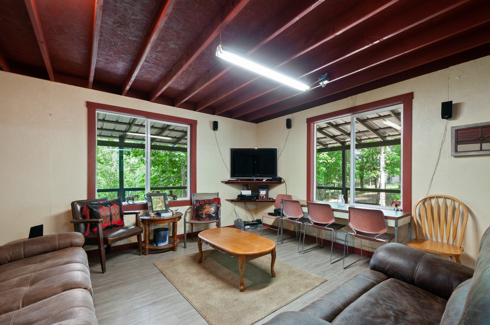 813 Walker Road Hampshire, TN 38461 - Photo 4 of 27 Gallery Image 4