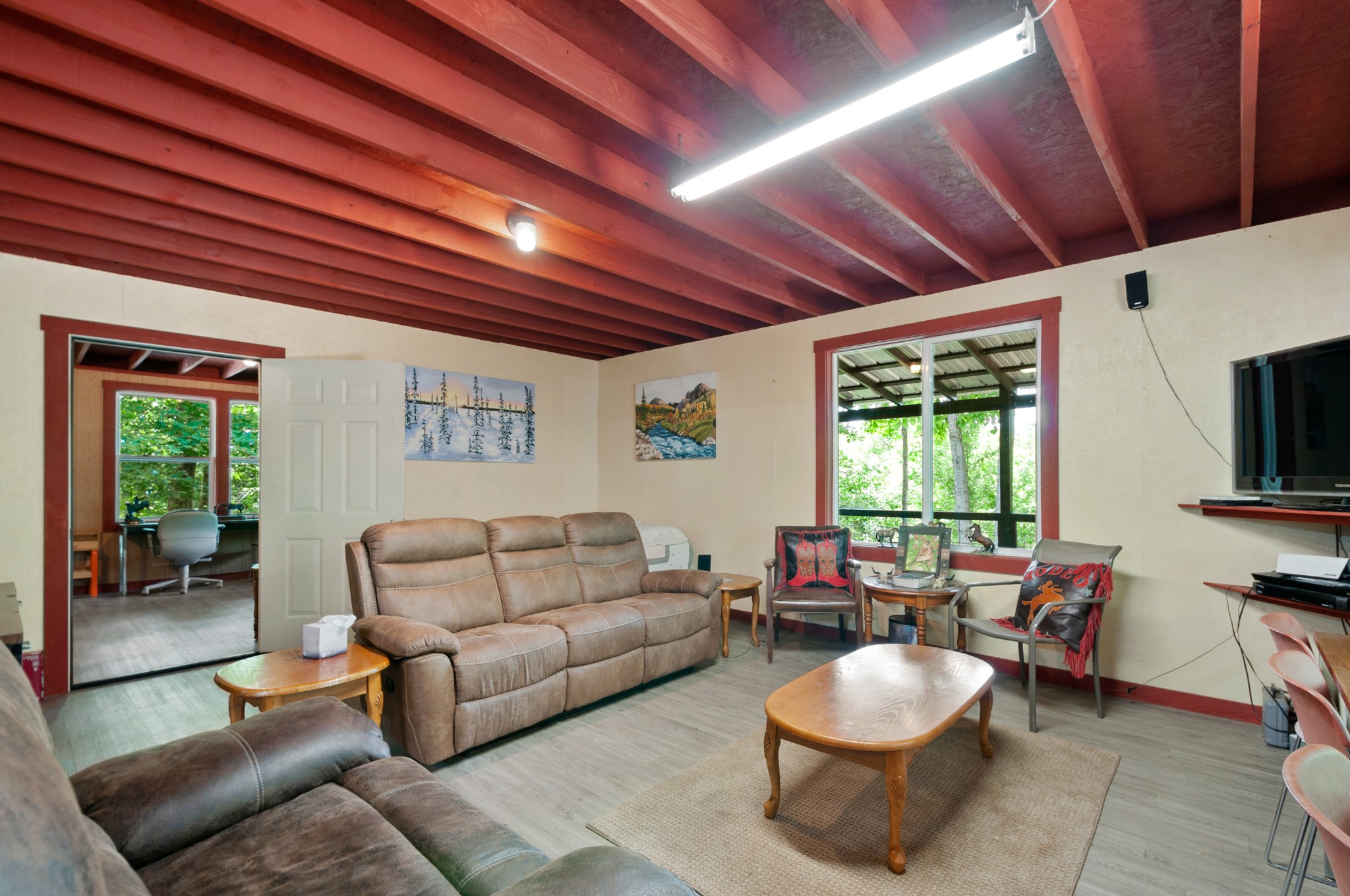 813 Walker Road Hampshire, TN 38461 - Photo 5 of 27 Gallery Image 5